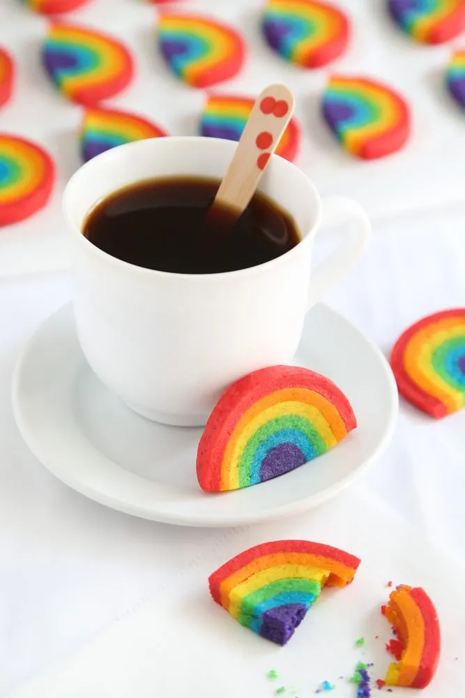rainbow party ideas, how to make rainbow cookies