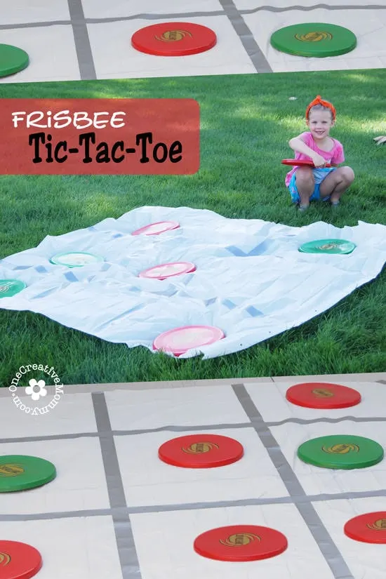 frisbee tic-tac-toe game for the backyard