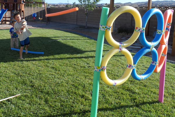 Make these pool noodle targets for backyard party game, plus really great ideas for fun DIY backyard party games to try.