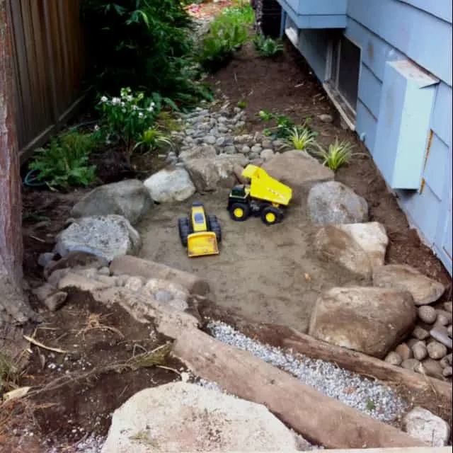 Check out these amazing DIY backyard play spaces for kids that are sure to keep them playing outside for hours!
