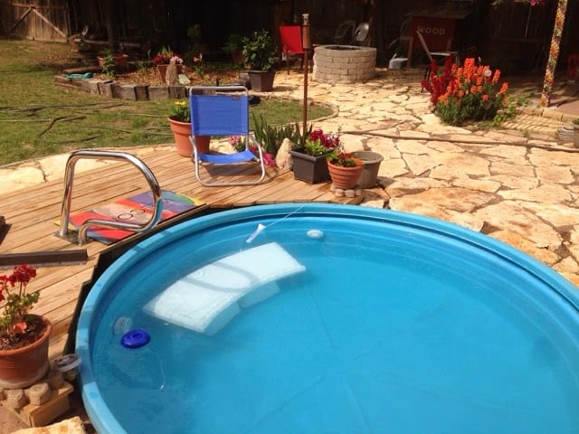 You don't need a huge outdoor pool for the backyard. Check out this tutorial for adding a stock tank pool (via Sew and Tell Quilts) to the backyard for guaranteed summer fun!