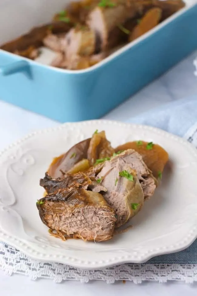 Add this Sweet Pork Tenderloin Instant Pot dinner recipe (from Wondermom Wannabe) to your family dinner plans this week! 