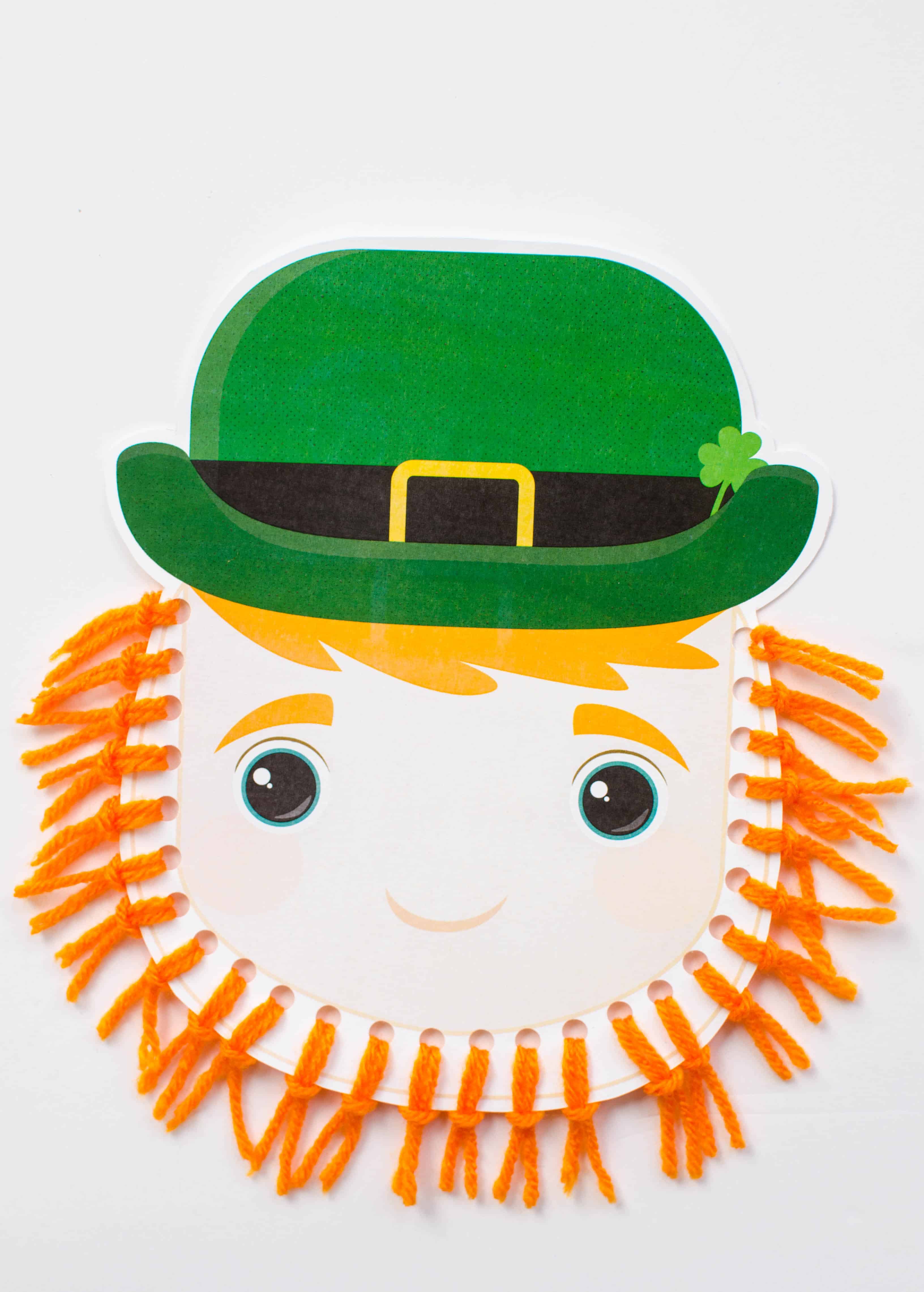 Leprechaun beard craft with yarn