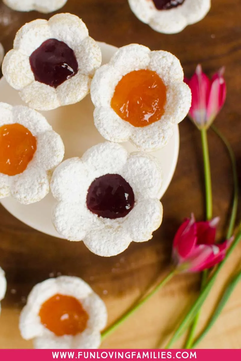 cookies shaped like flowers