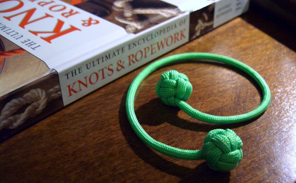paracord bookmark with monkey fist knot