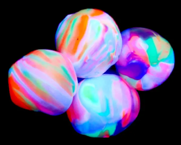glow in the dark homemade bouncy balls