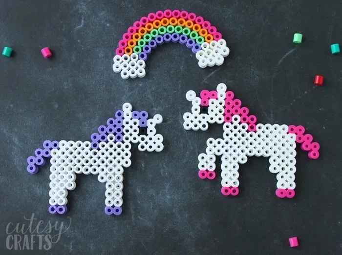 Unicorns with Rainbow