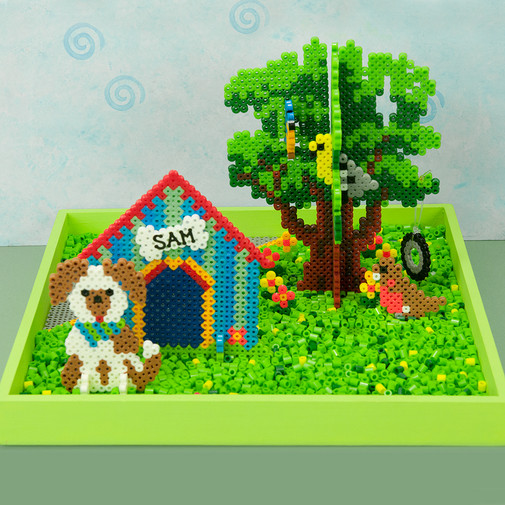 Backyard Play Dog and Dog House