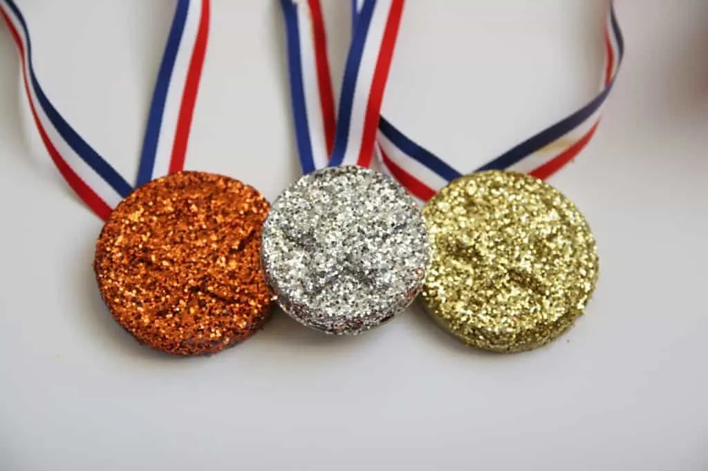 Easy Olympic Medal Craft For Kids