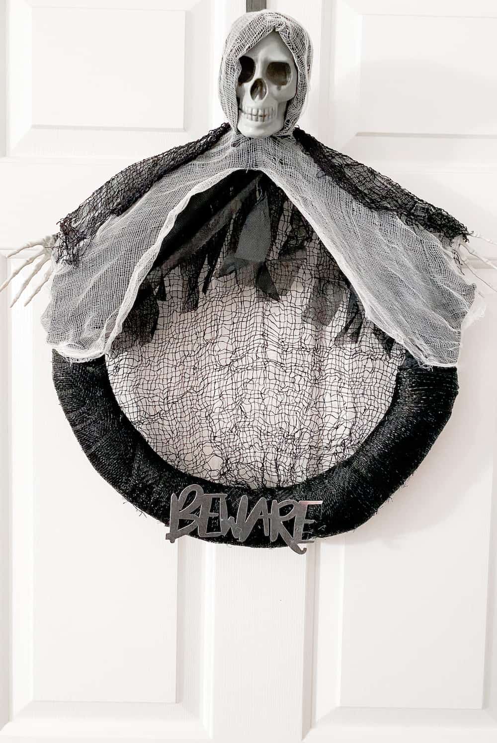 DIY Dollar Tree Halloween Wreath