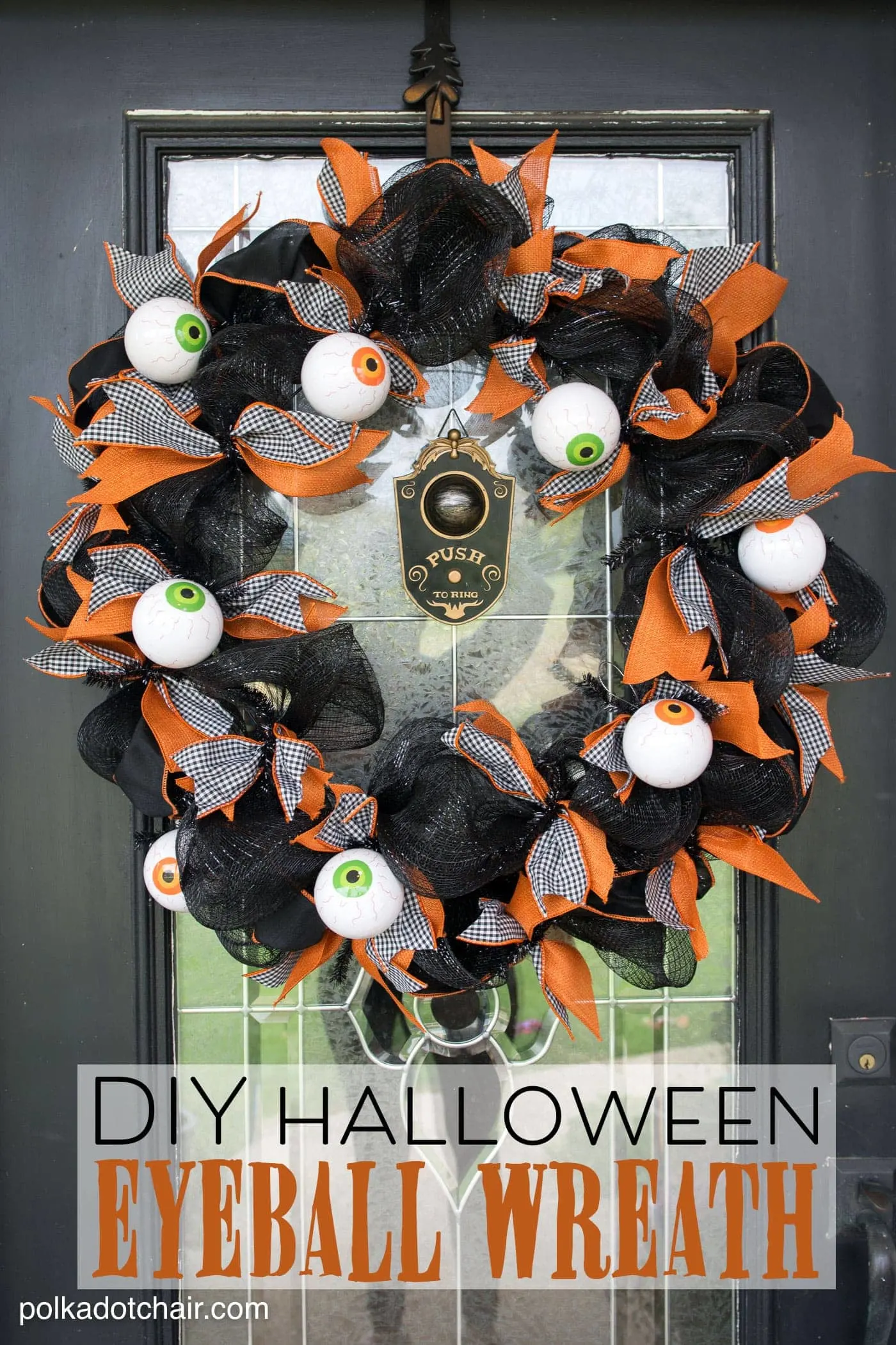 DIY Halloween Mesh Eyeball Wreath