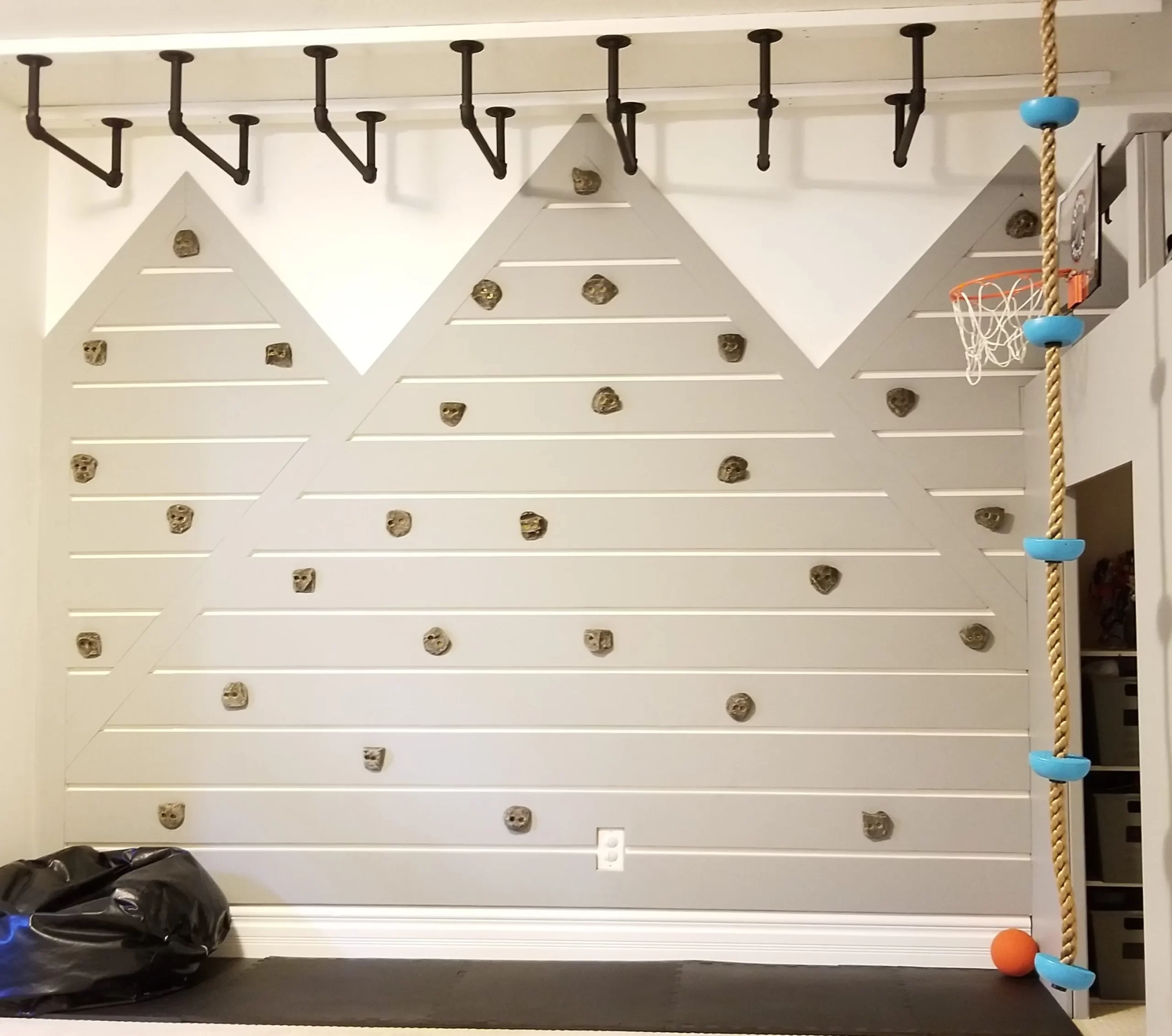 DIY Indoor Rock Climbing Wall 