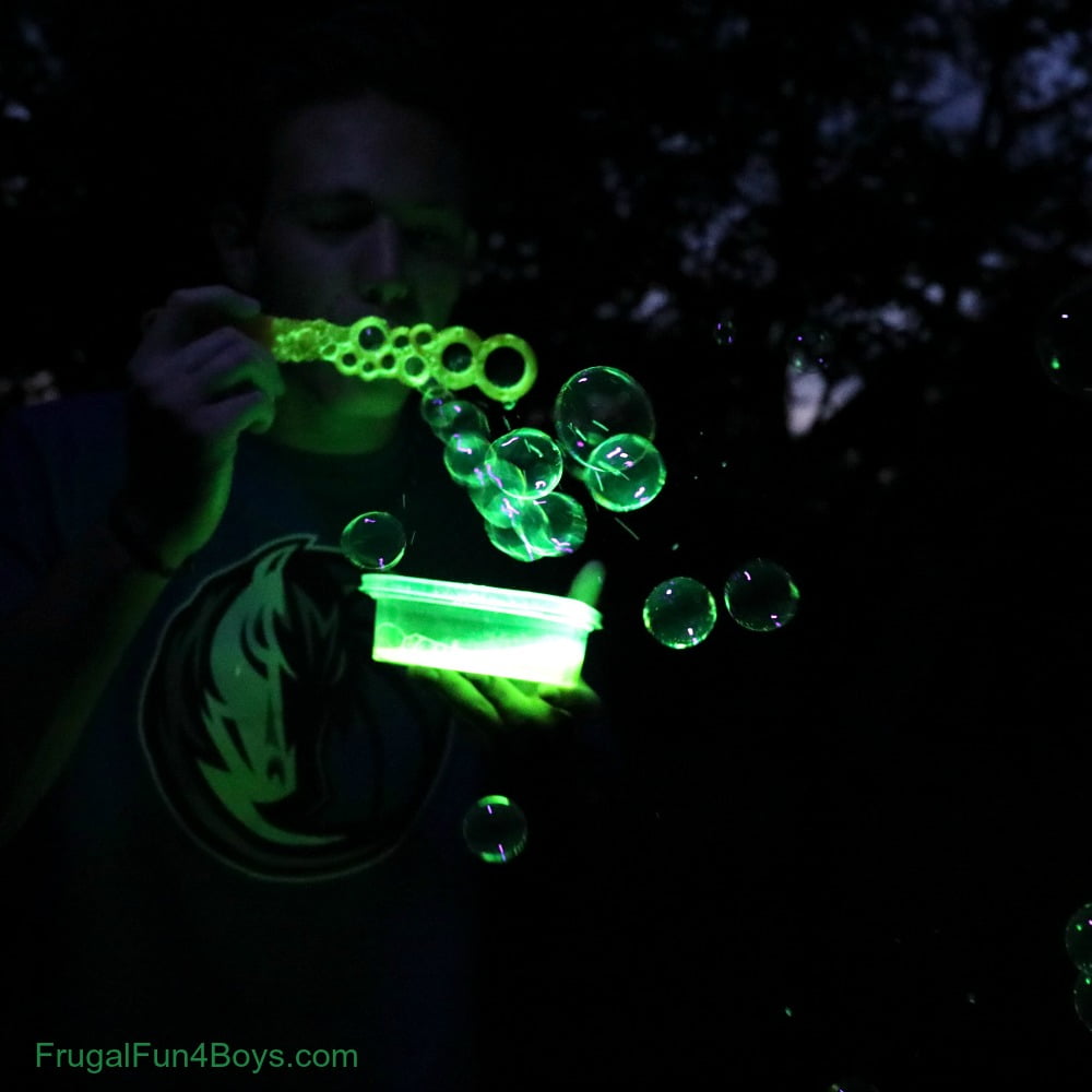 How to Make Glowing Bubbles