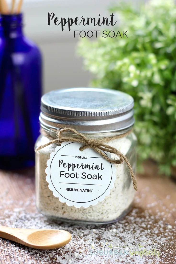Easy Peppermint Foot Soak DIY
