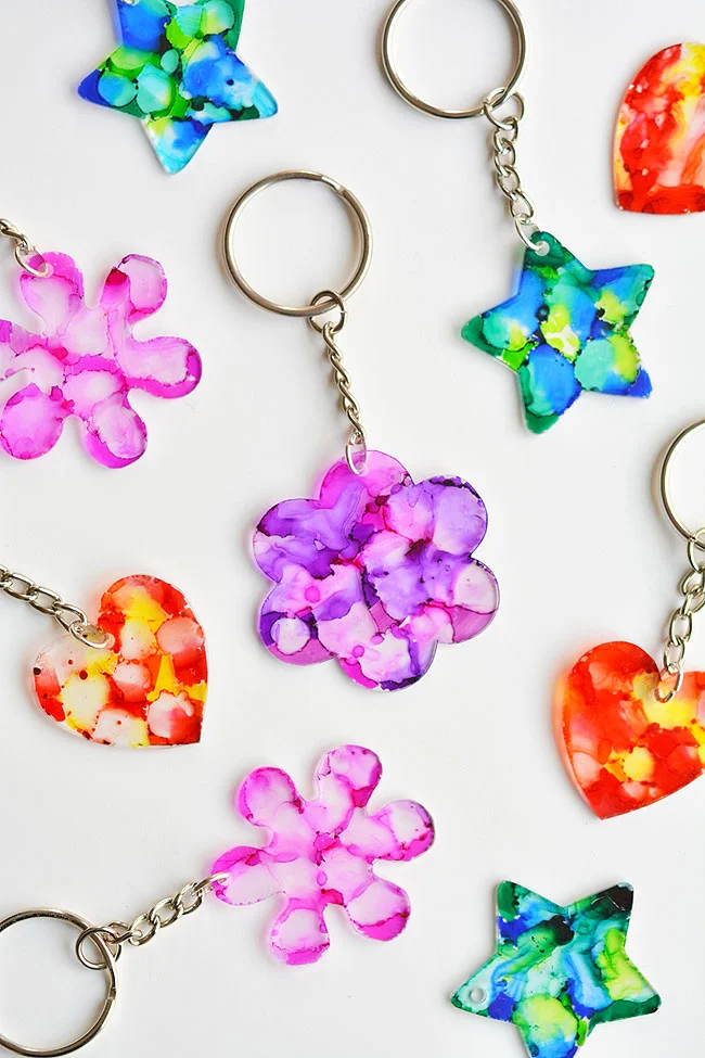 DIY Tie Dye Shrinky Dink Keychains